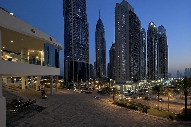 Luxury hotels and affordable stays in downtown Dubai for Cricket Asia Cup fans 2025
